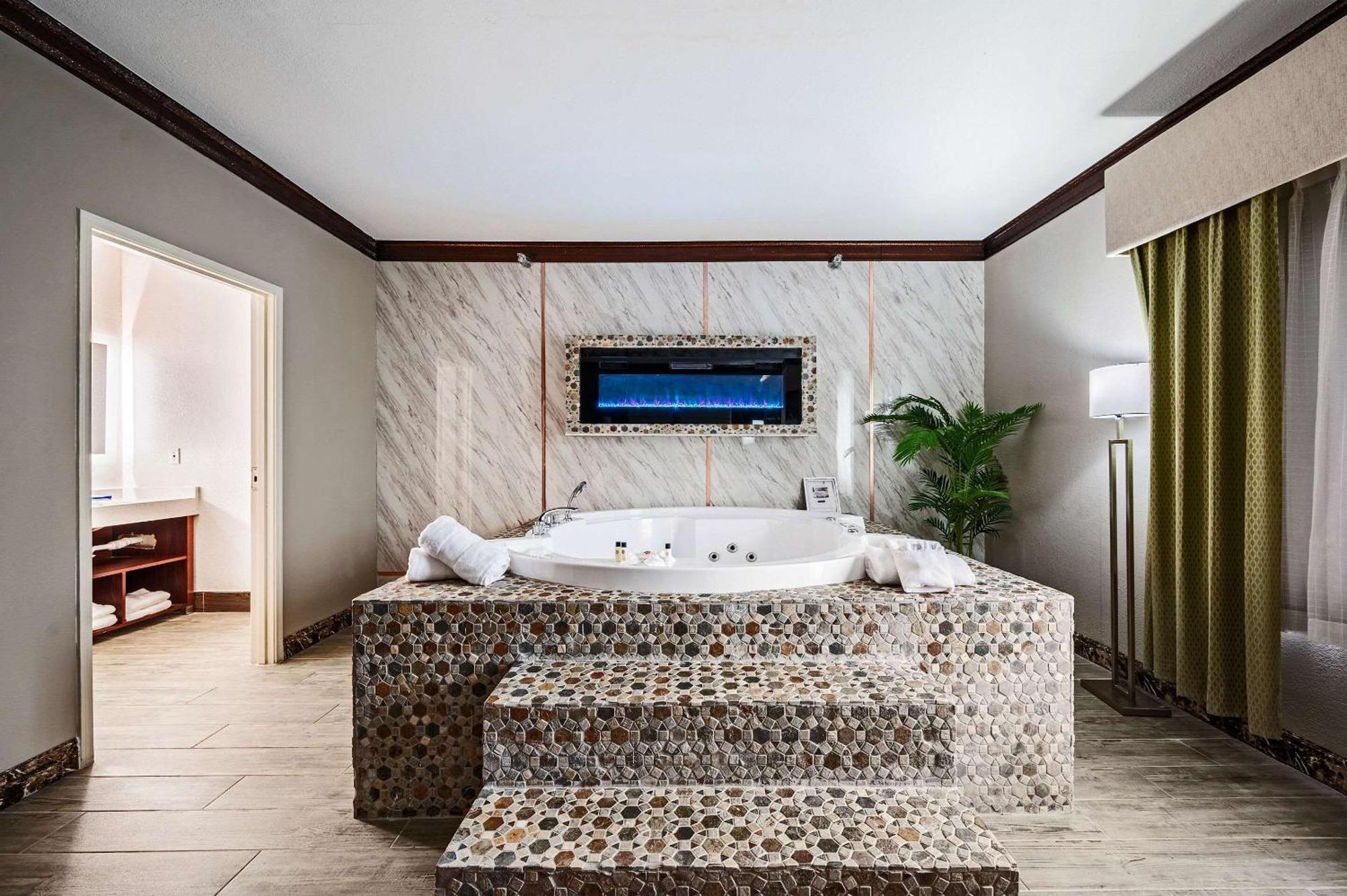 The Leo Collection Detroit, Ascend Hotel Collection 林肯公园 外观 照片